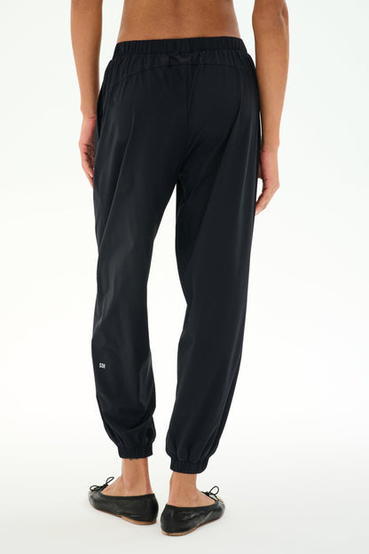 Splits59 Megan Woven Nylon Jogger with Piping in Black