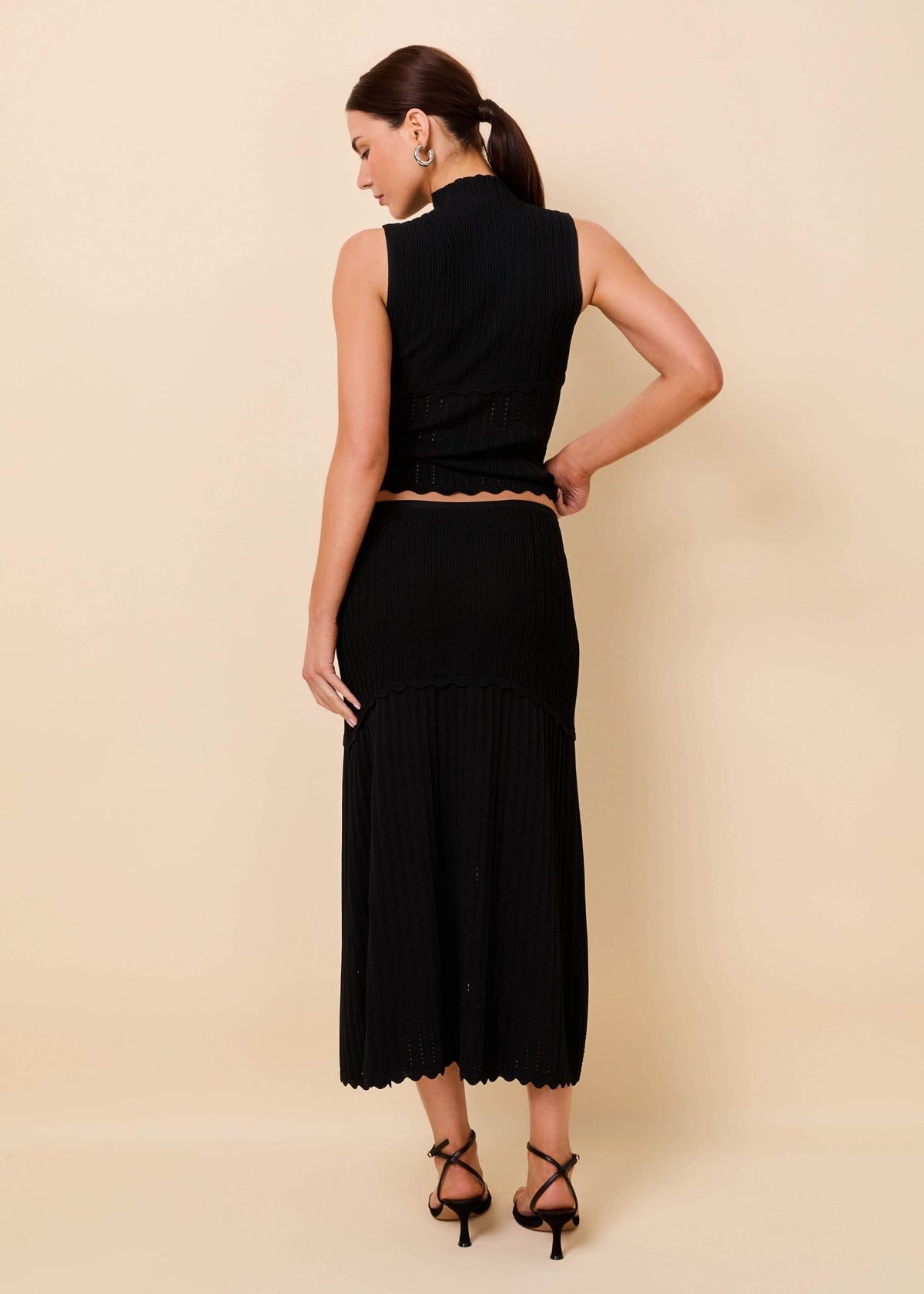Solid & Striped Amara Skirt Ribbed Pointelle in Noir