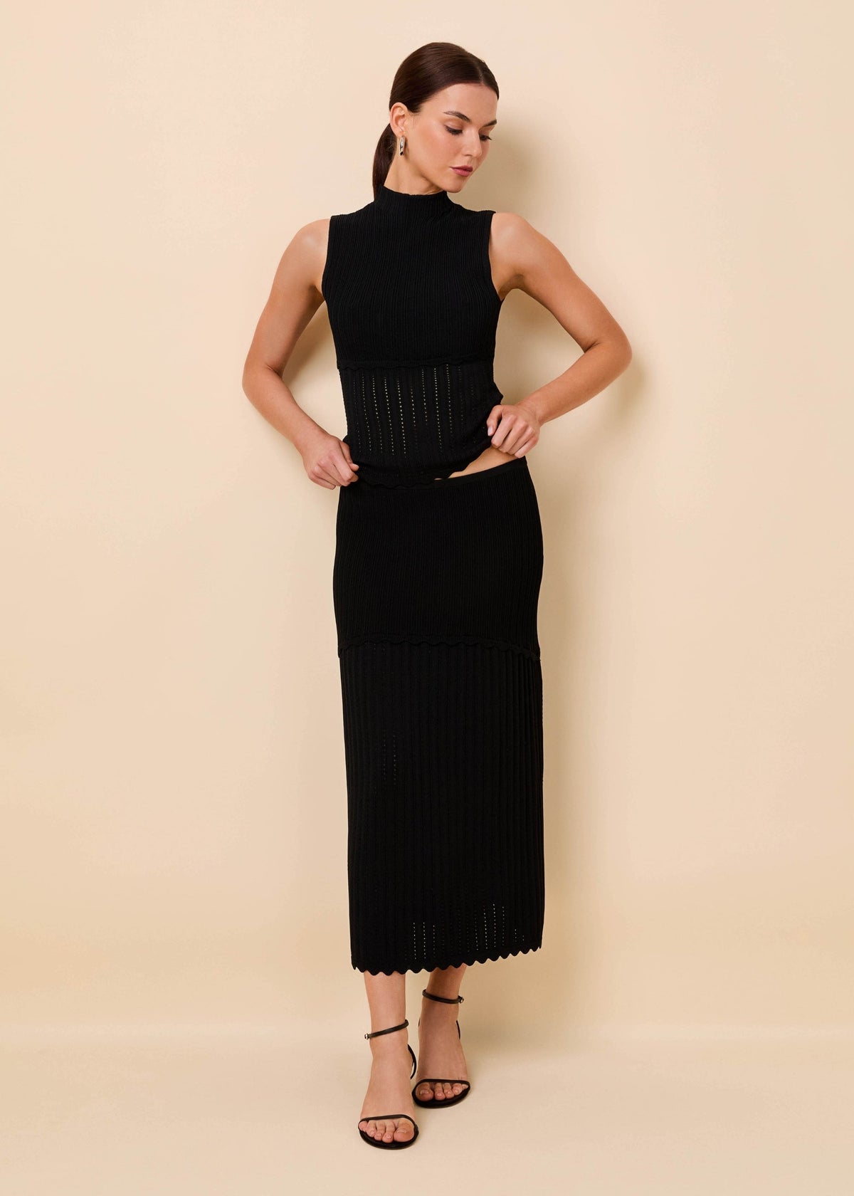 Solid & Striped Amara Skirt Ribbed Pointelle in Noir