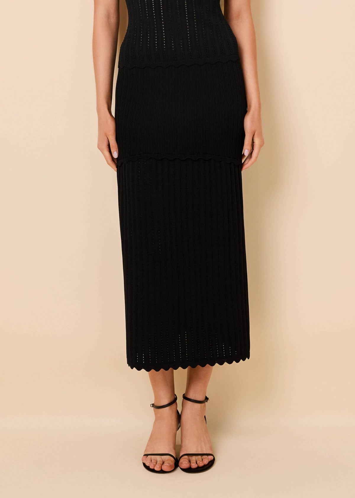 Solid & Striped Amara Skirt Ribbed Pointelle in Noir