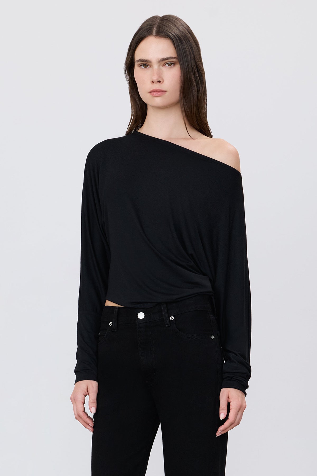 Eterne Aspen Top in Black