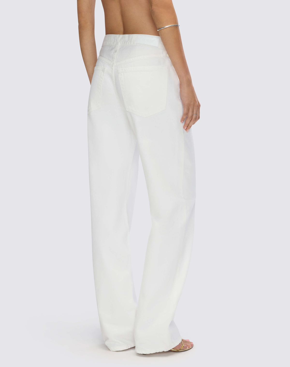 RE/DONE Surplus The Thrasher Jean in Blanco