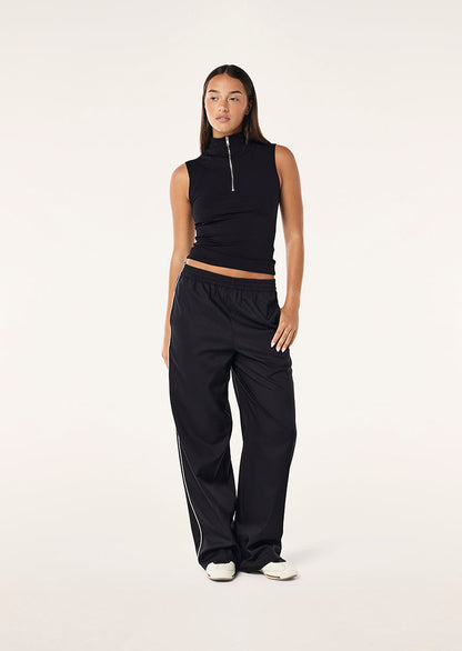 P.E Nation Routine Quarter Zip Long Sleeve in Black