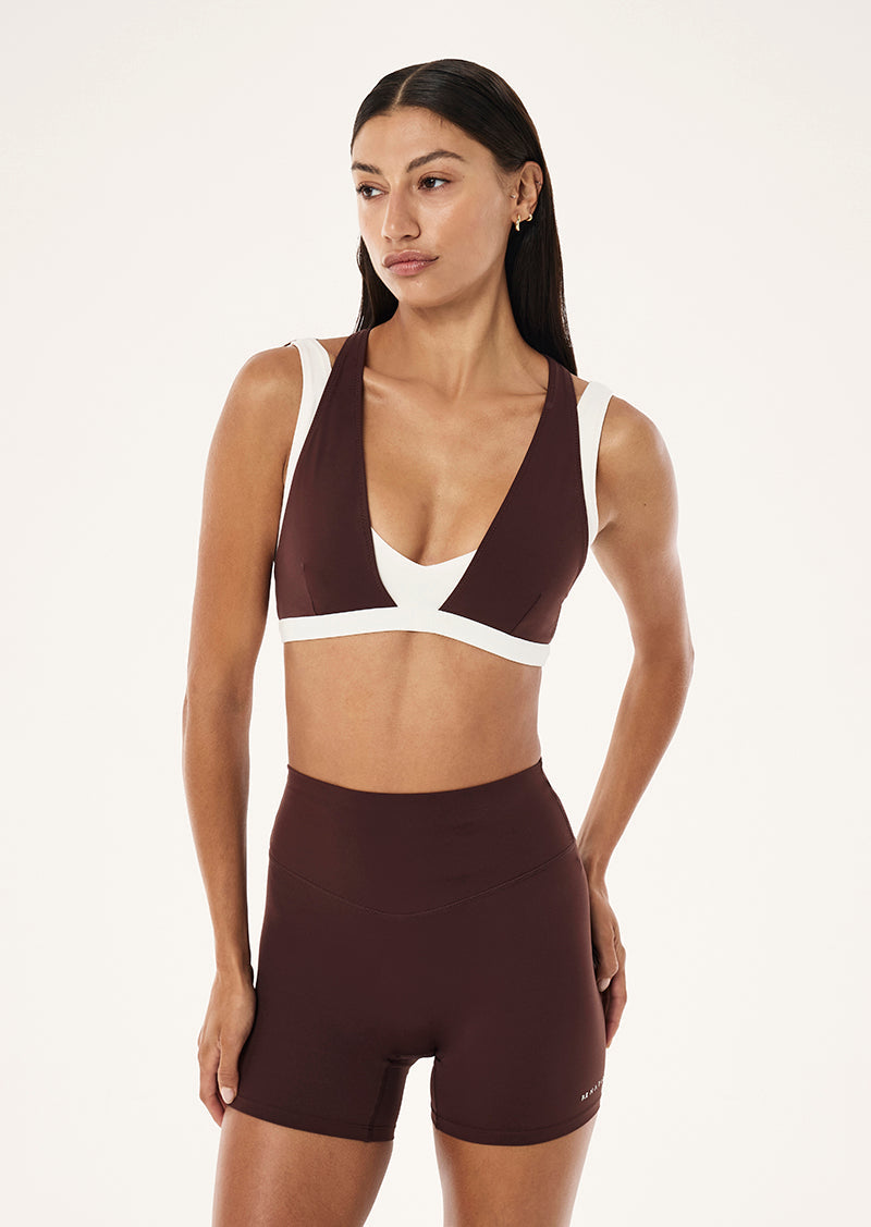 P.E Nation Unity Sports Bra in Mahogany/Whisper White