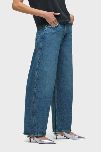 Hudson Bailey Relaxed Barrel Jean in Set Sail