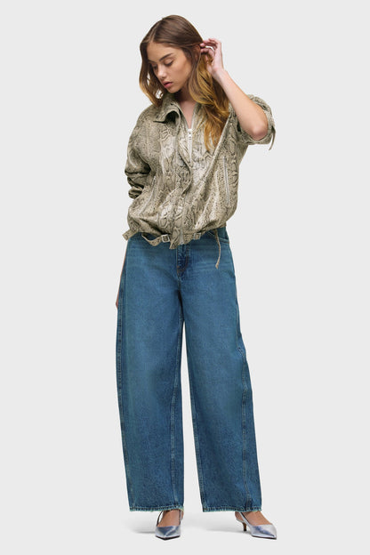 Hudson Bailey Relaxed Barrel Jean in Set Sail